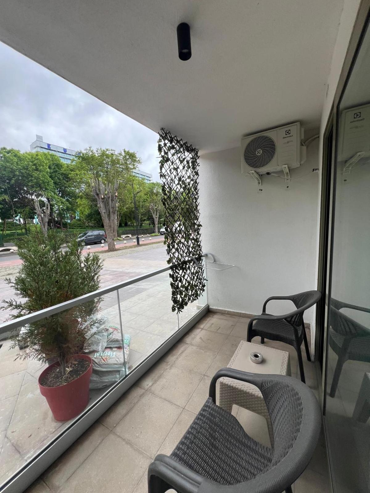 White Boutique Hotel- เอโฟริเอนอร์ด ภายนอก รูปภาพ